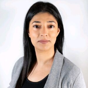 Ayosha-Hussain-300x300